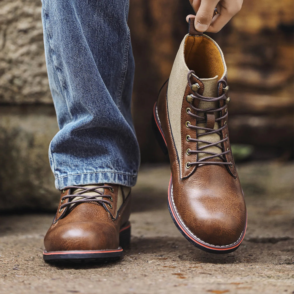 Men's Classic Adventure Boots